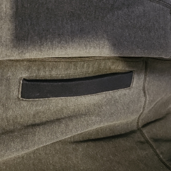 Lululemon Olive & Black Thick XL Jacket Two Button Front Unique Look - Picture 3 of 7